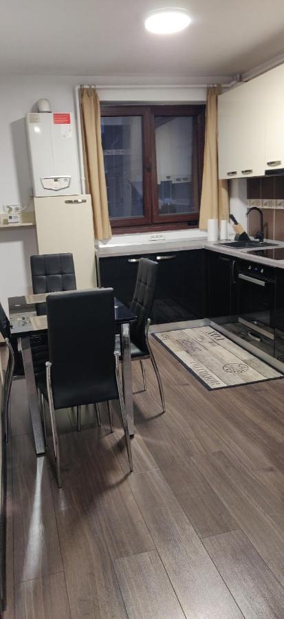 Home Apartament Brassó Kültér fotó